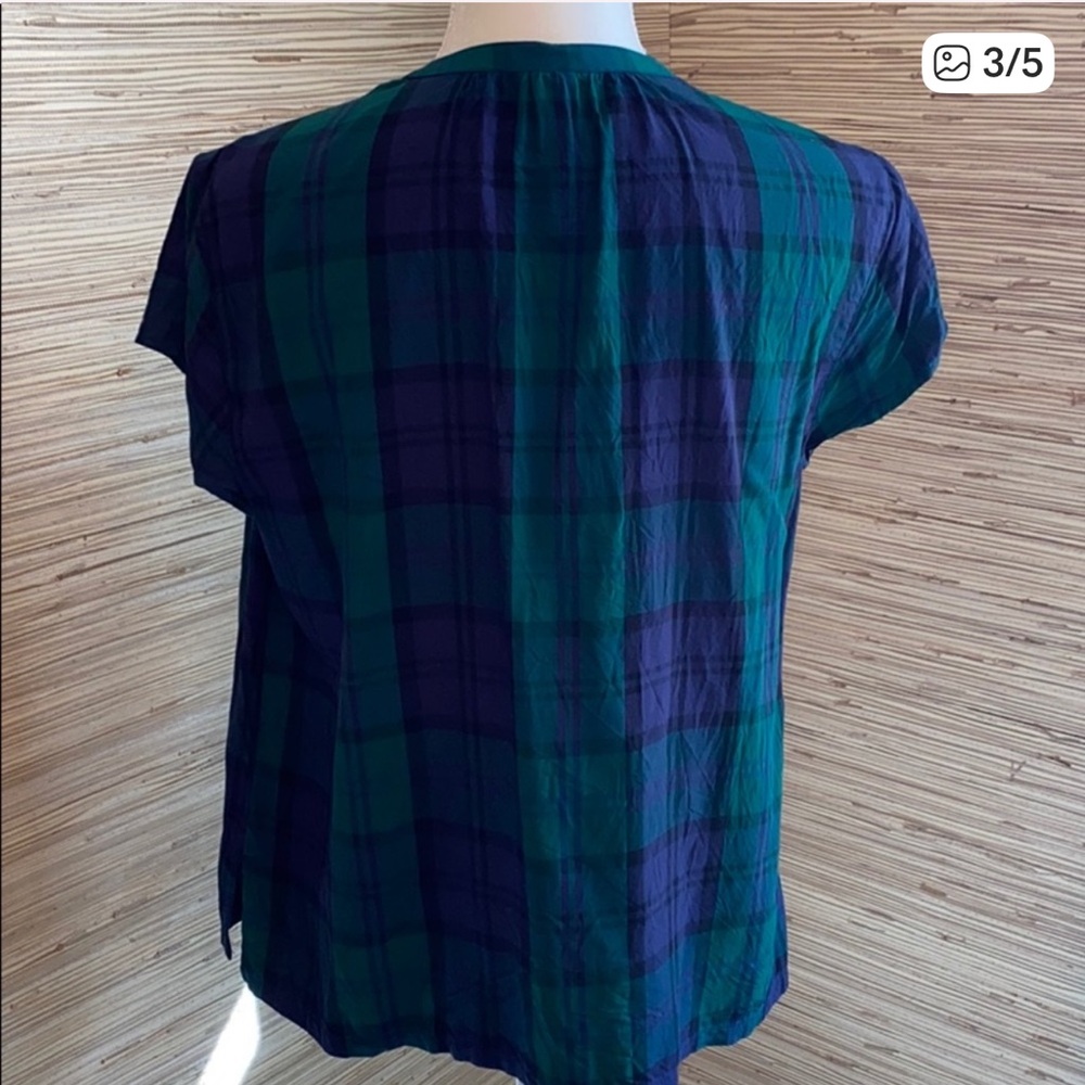 Old Navy Plaid Short-Sleeve Top - Medium - Picture 3 of 5